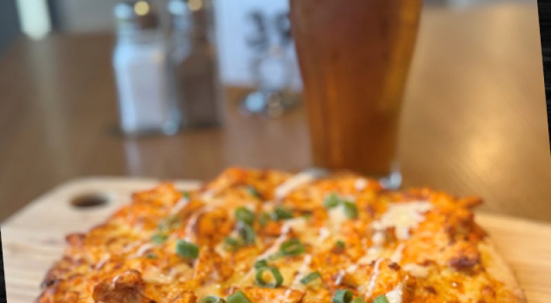 Pizza & Schooner Night